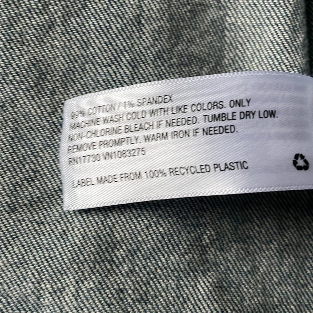 Denim jacket! - Picture 5 of 7